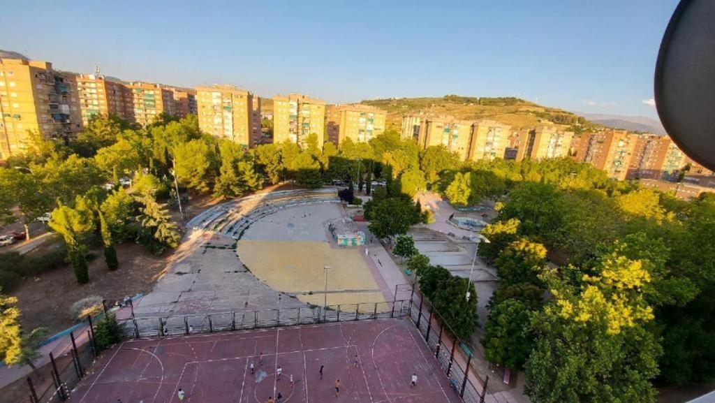 Spacious With Private Key And Wifi Habitación en casa particular *